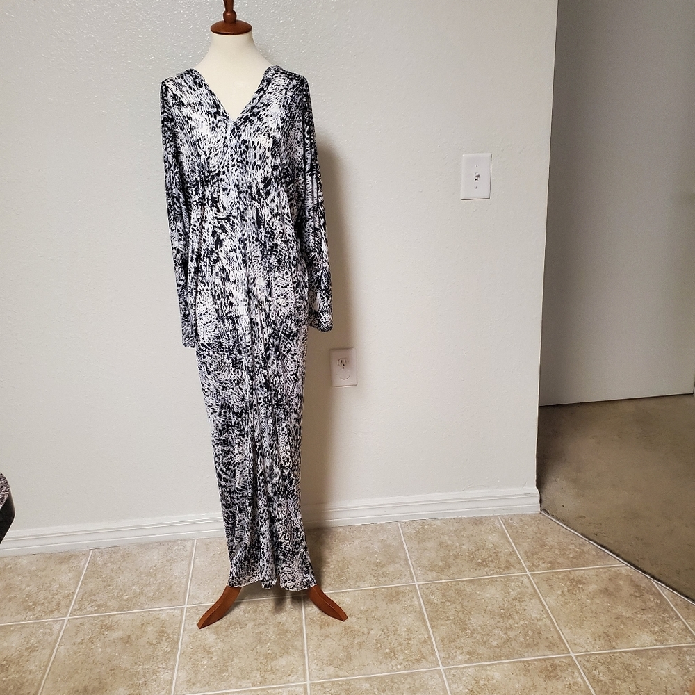 TBags Los Angeles maxi dress